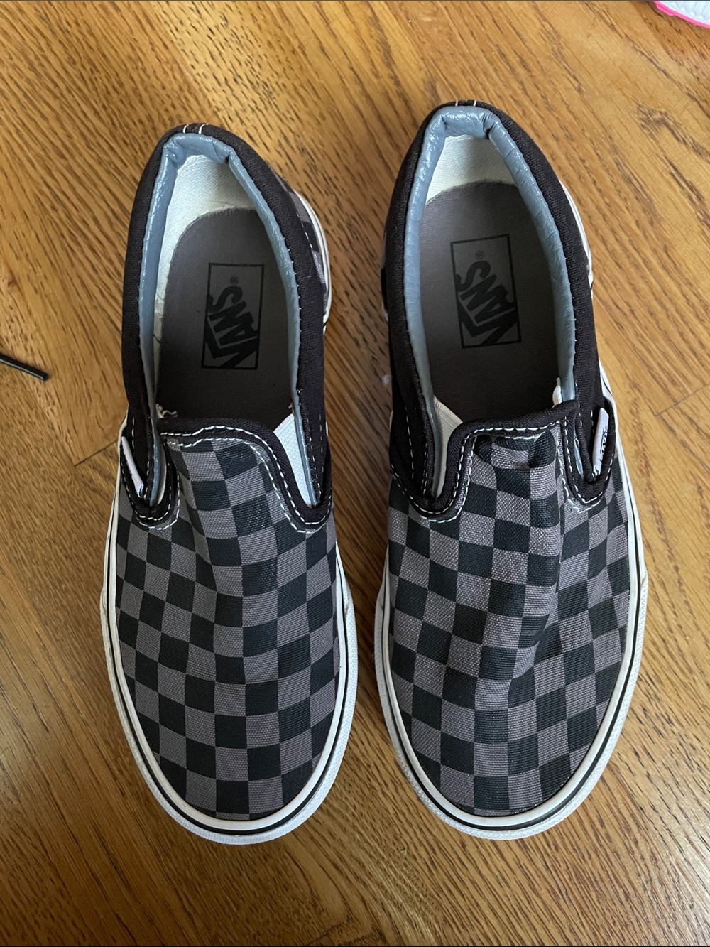 Vans Kids Checkerboard Slip-On Sneakers - Black & Gray boys size 2